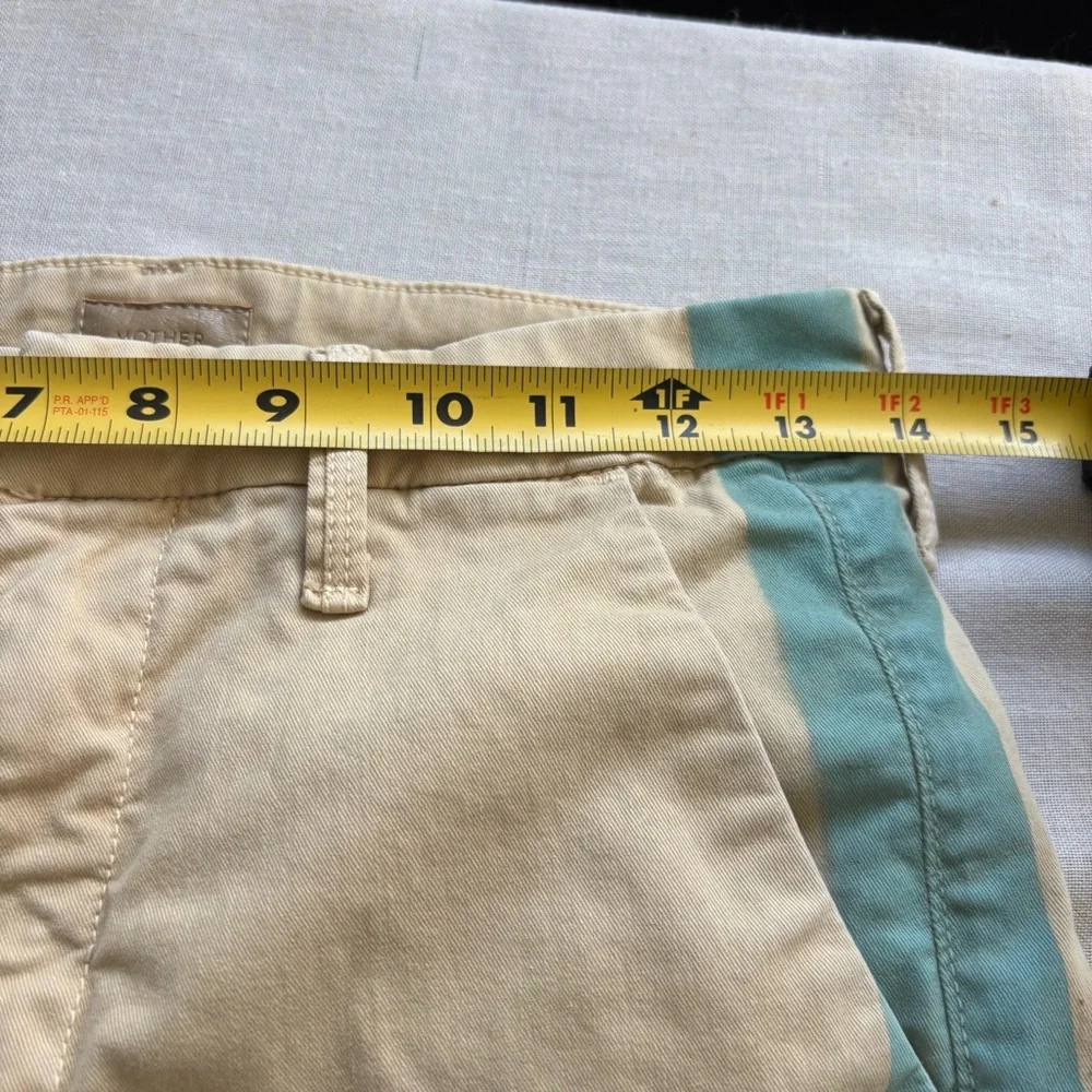 MOTHER Shaker Prep Fray Jeans 26 | Chic Casual - Picture 7 of 11